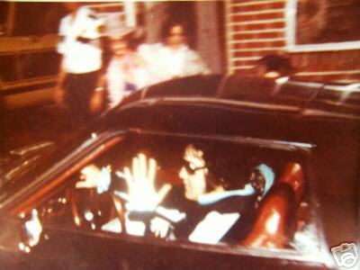 The last photo of Elvis ever taken in his car.